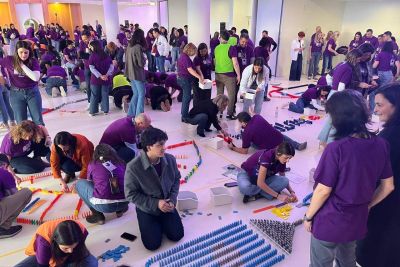 80 000 dominos, une &eacute;quipe et un road trip vers Malaga