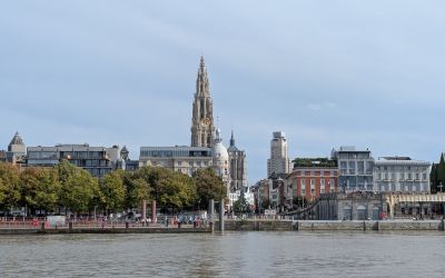 Skyline van Antwerpen met de Onze-Lieve-Vrouwekathedraal