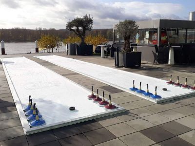 Icestock Curling